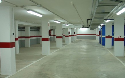 limpieza de garajes en Valencia - blanco